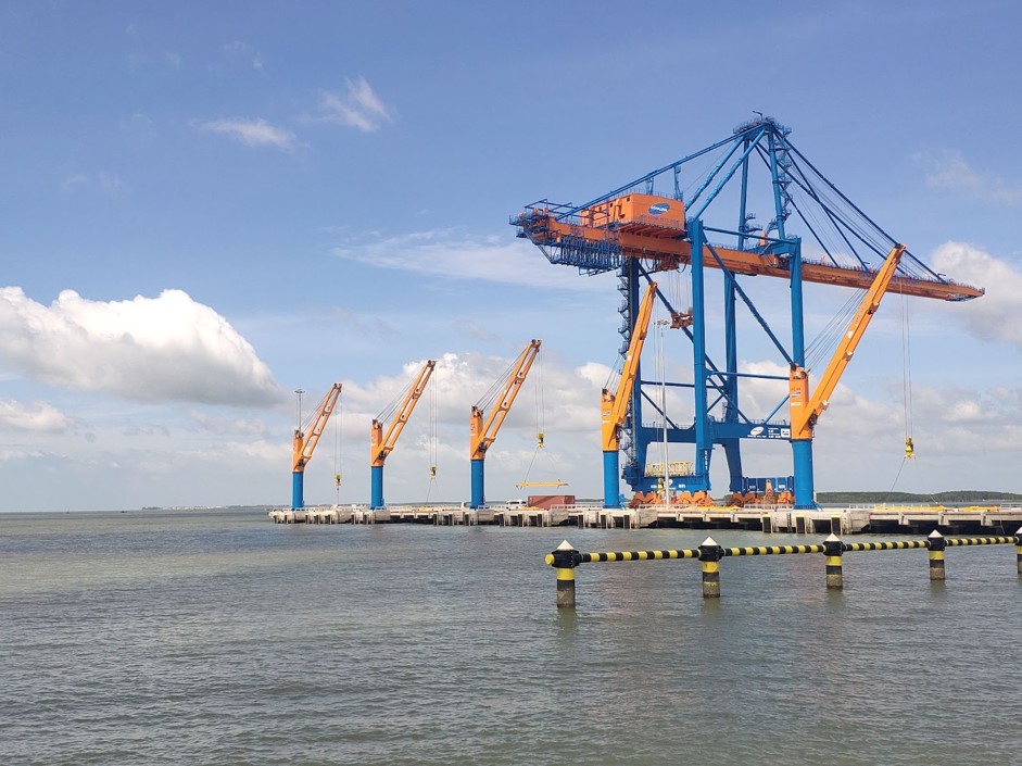 Port Cranes – Efficient Cargo Handling for Terminals